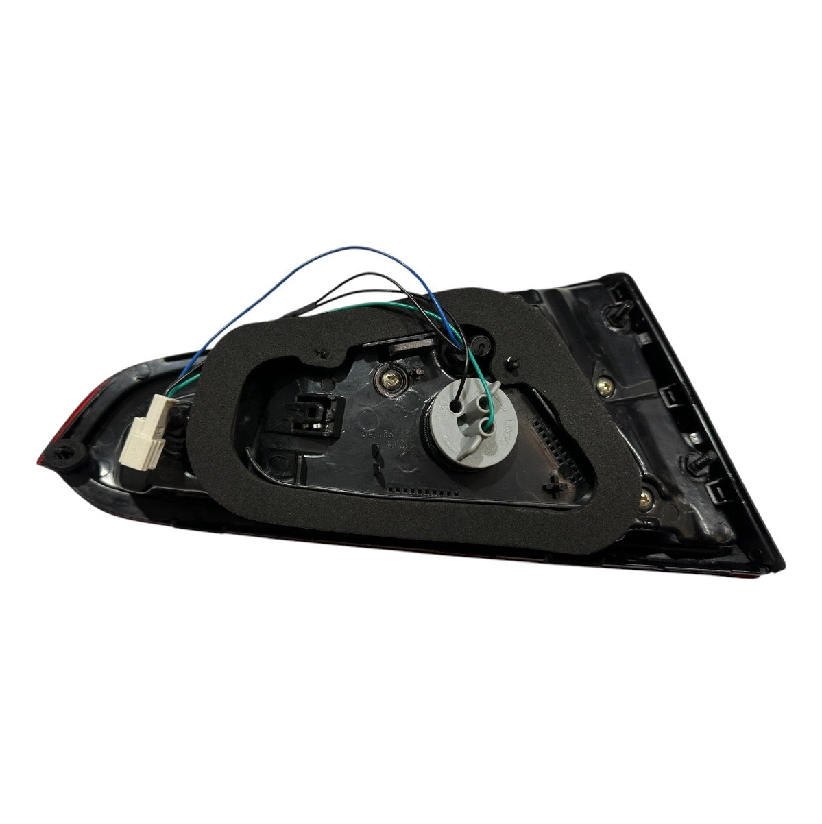 FAROL KIA CERATO TRASERO INT 17 Derecha ORIGINAL Maracars.cl