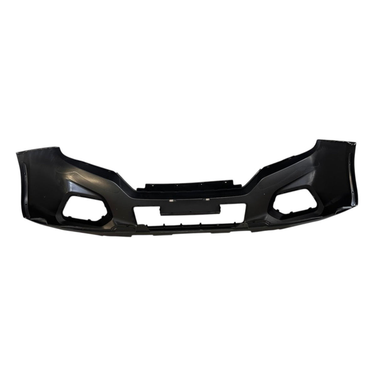 PARACHOQUE DELANTERO SIN  REJILLA MAXUS T60 17-23 Maracars.cl