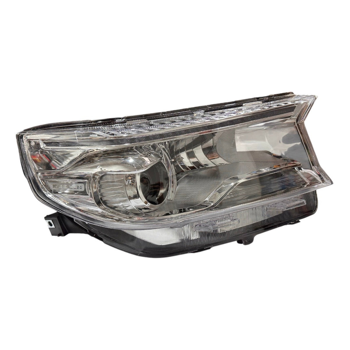 ÓPTICO CHANGAN HUNTER Derecha 1900 D20TCIE DOHC 20/23 Maracars.cl