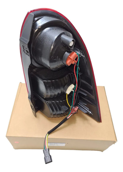 Foco Trasero Lh Actyon 06-11 Con Soquete