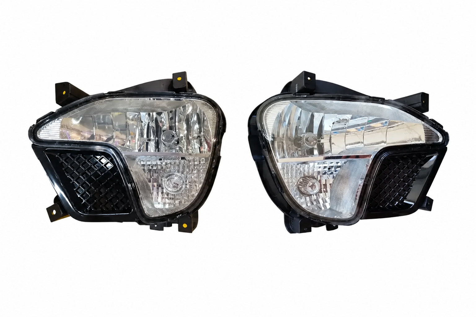 Par Neblineros Original SsangYong New Actyon 2012-2015 Maracars.cl